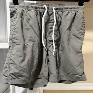 Tilly’s RSQ Gray Cargo Shorts with Elastic Waistband